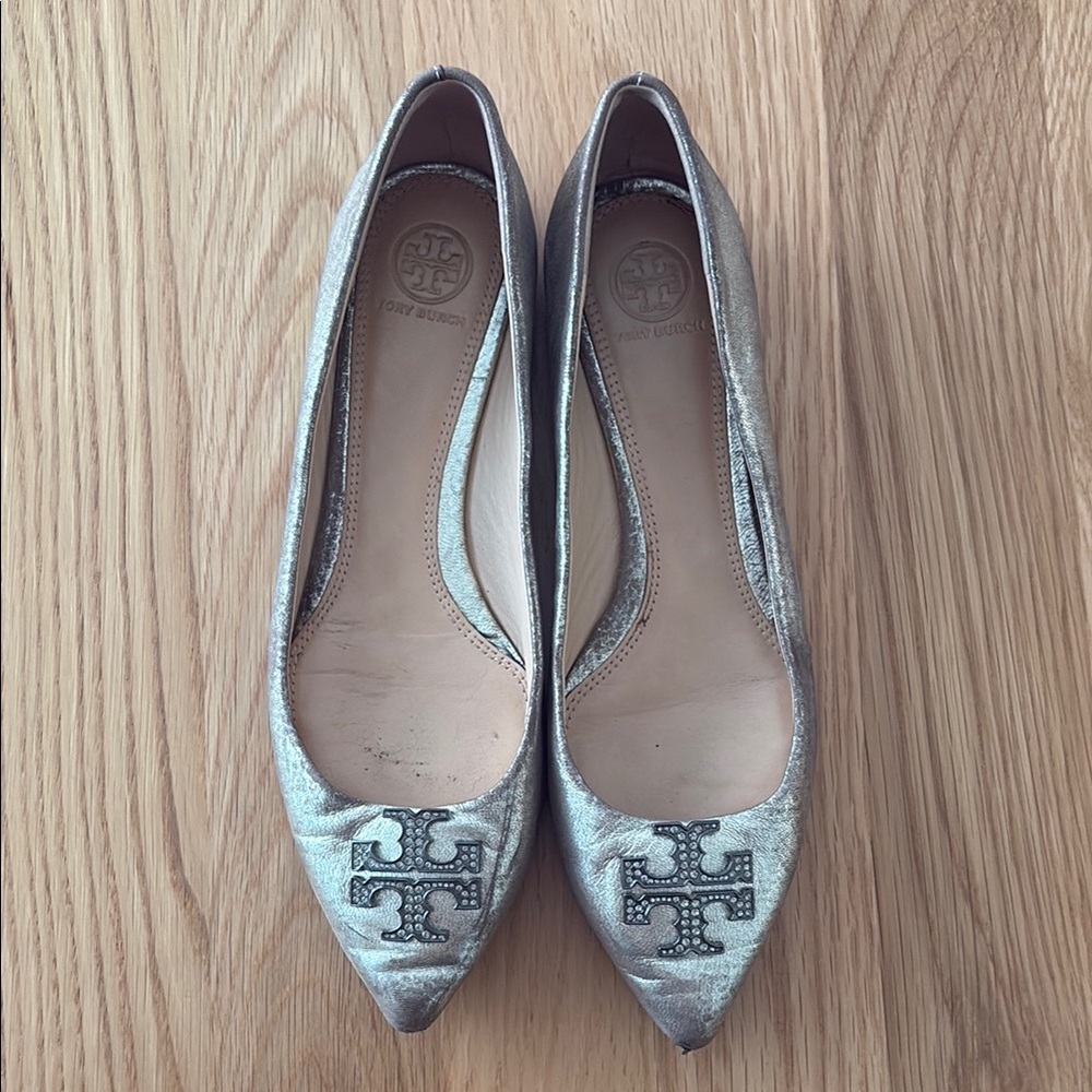Tory Burch Embellished Distress Gold Flats size 9